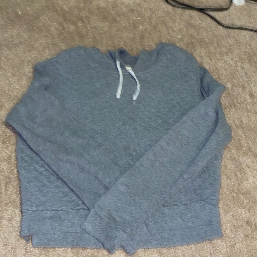 Grey cropped Sweater